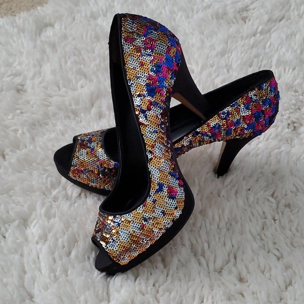 Nine West holiday heels
